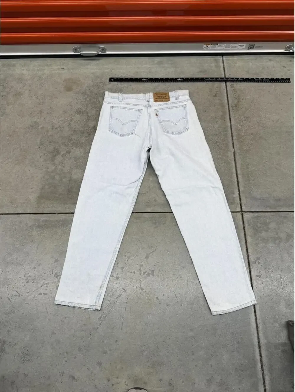 vintage levis 550 made in usa faded blue relaxed baggy fit jeans size 34 x 30